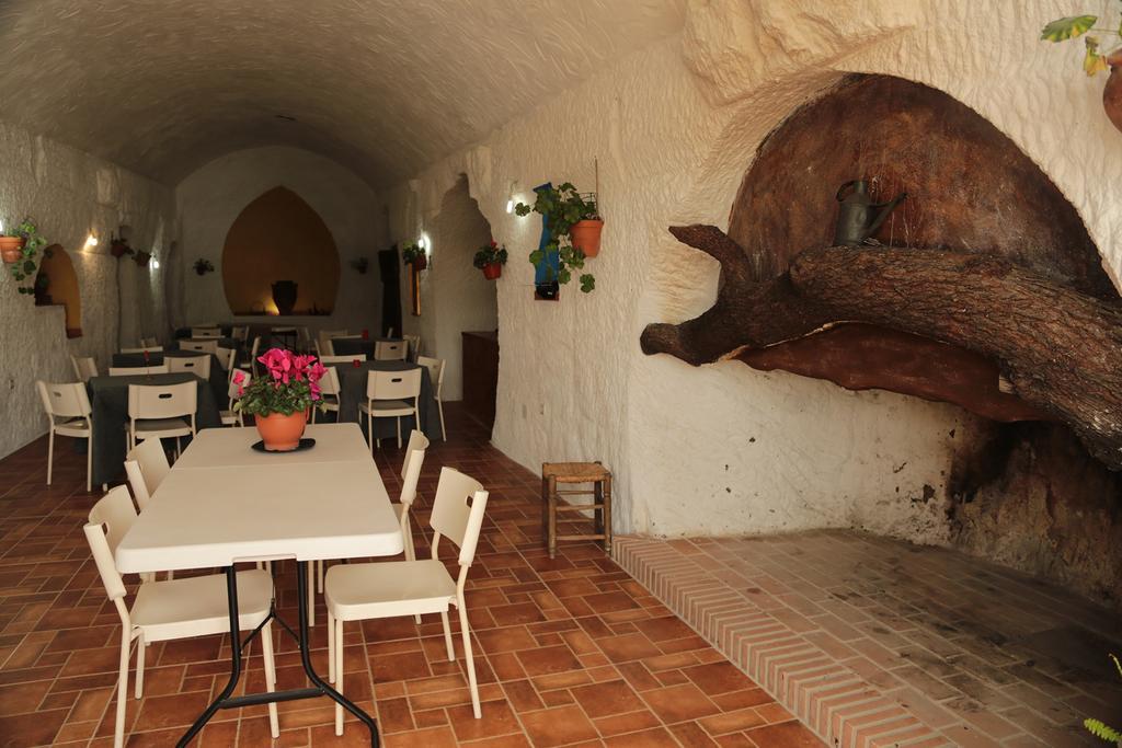 Cuevas La Chumbera Pension Benalúa de Guadix Buitenkant foto